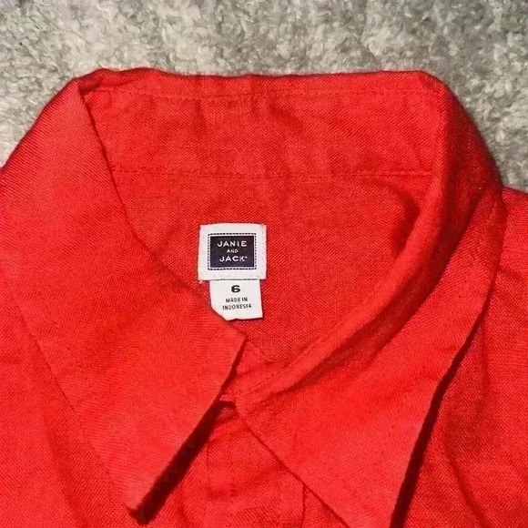 2 Janie and Jack Button Down Shirts size 6 one linen and one cotton - Picture 7 of 7